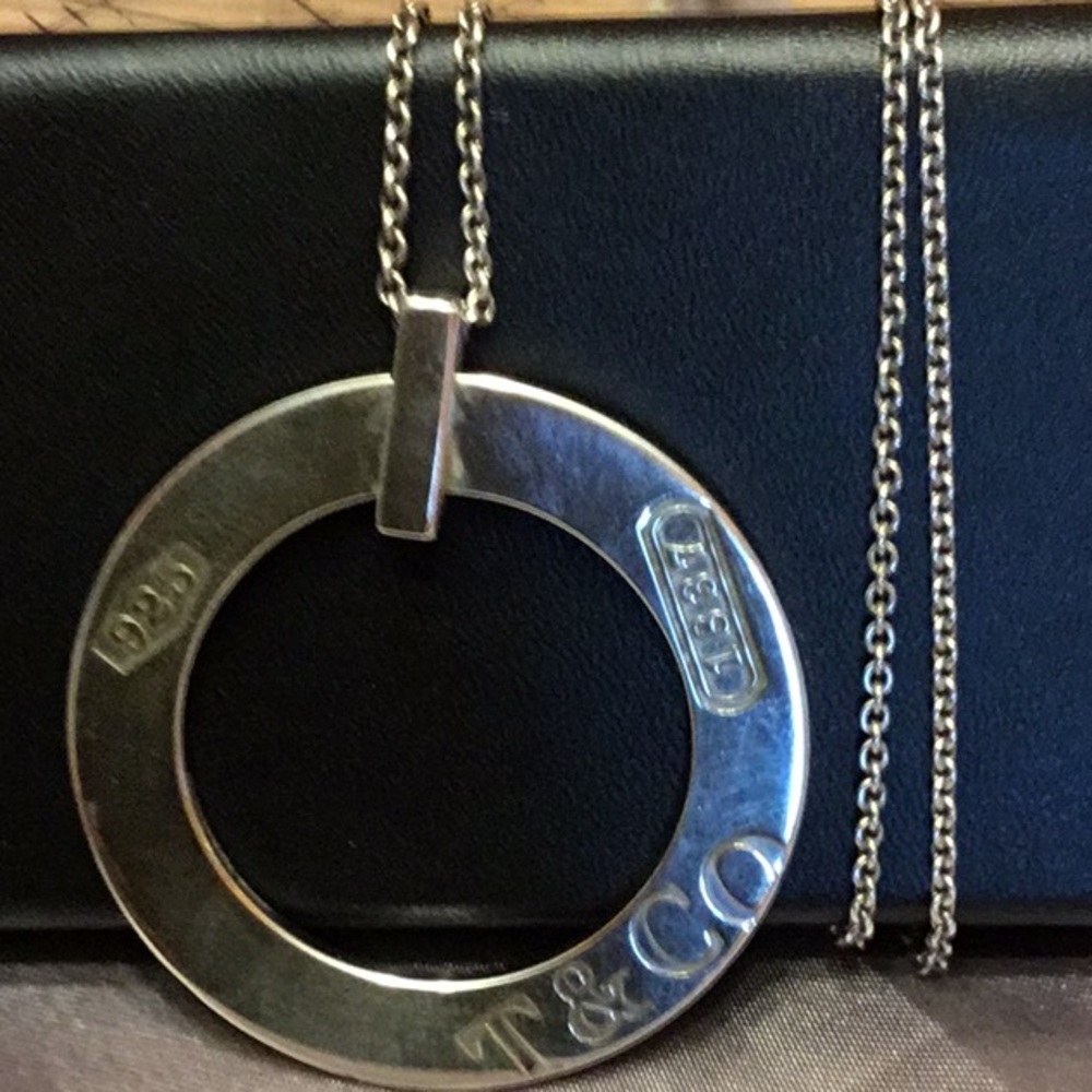 Like New 🌺 Tiffany Pendant Only  🌸 - Picture 10 of 10